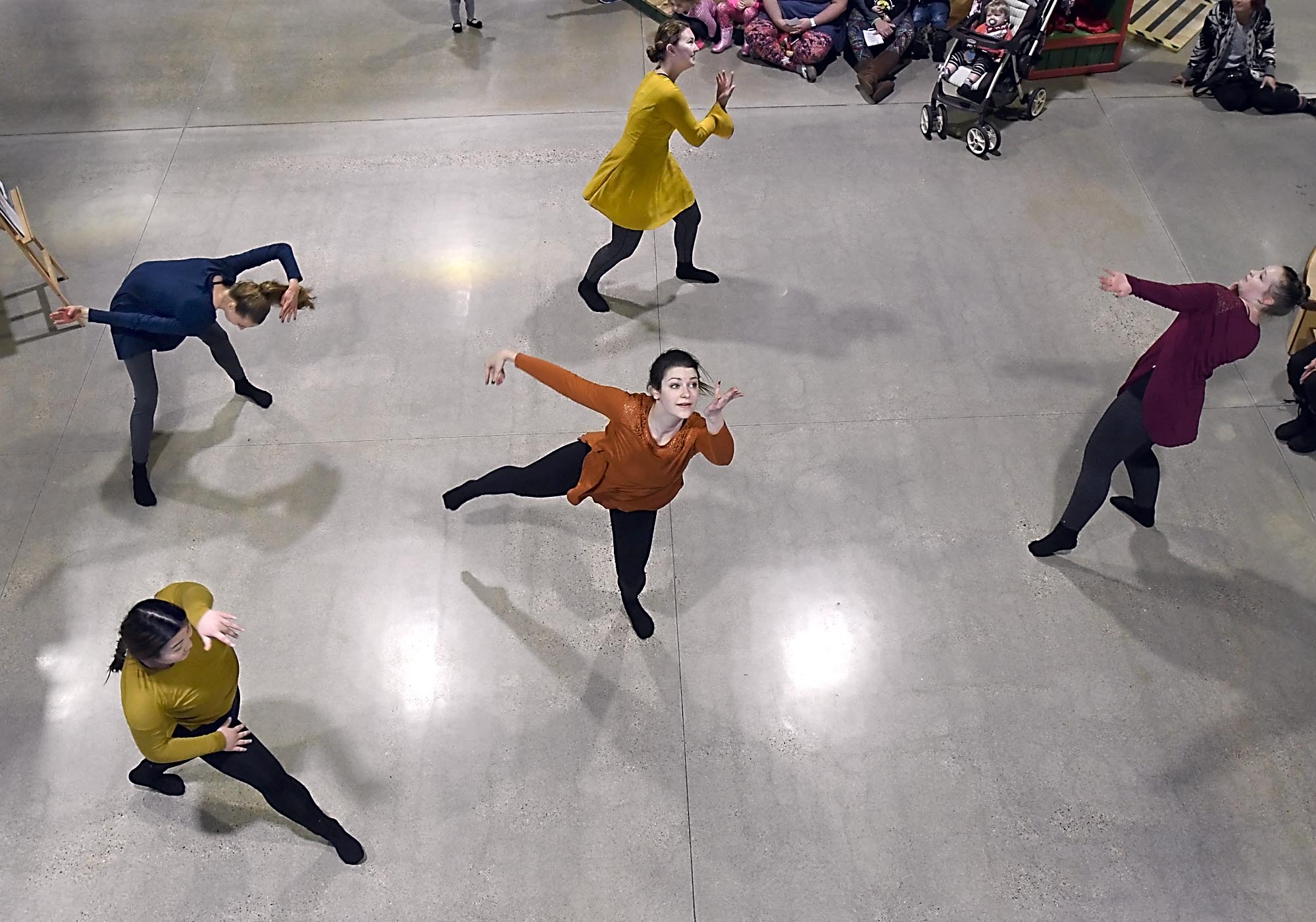 Dancers Pictured in Mankato Free Press