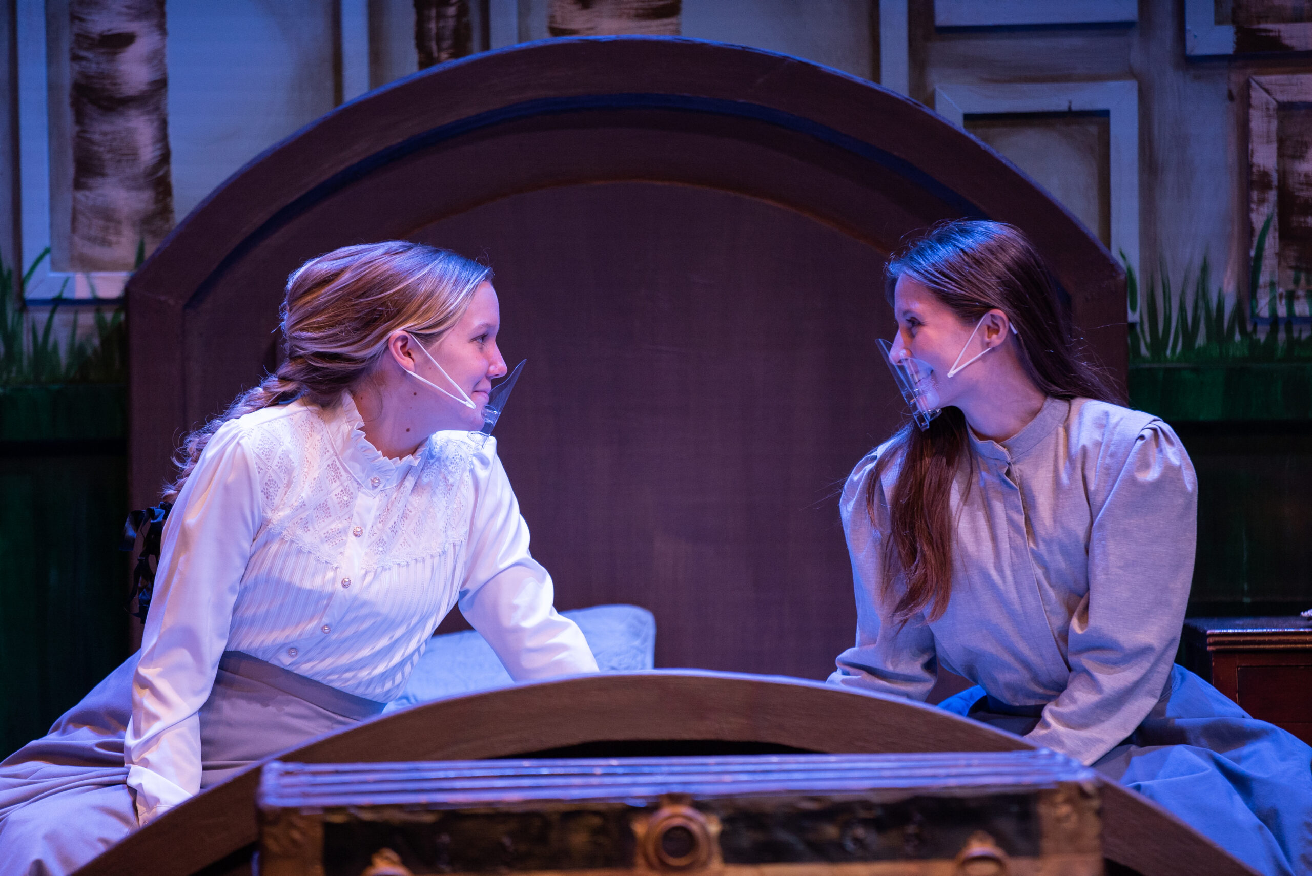 Three Sisters Explores Life and Yearning for a Purpose